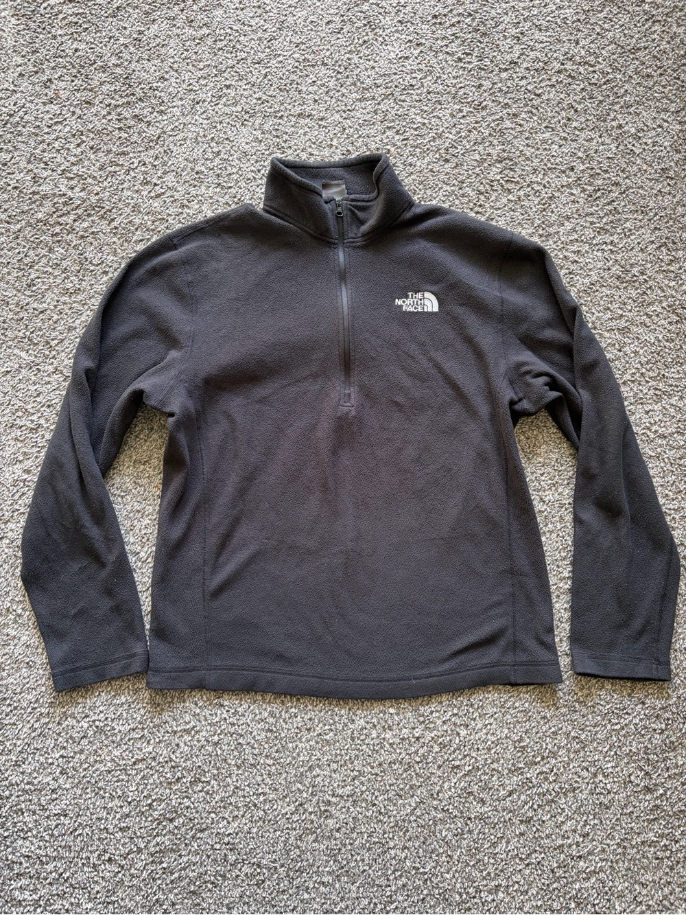 The North Face Black Men's Half-Zip Fleece Pullover